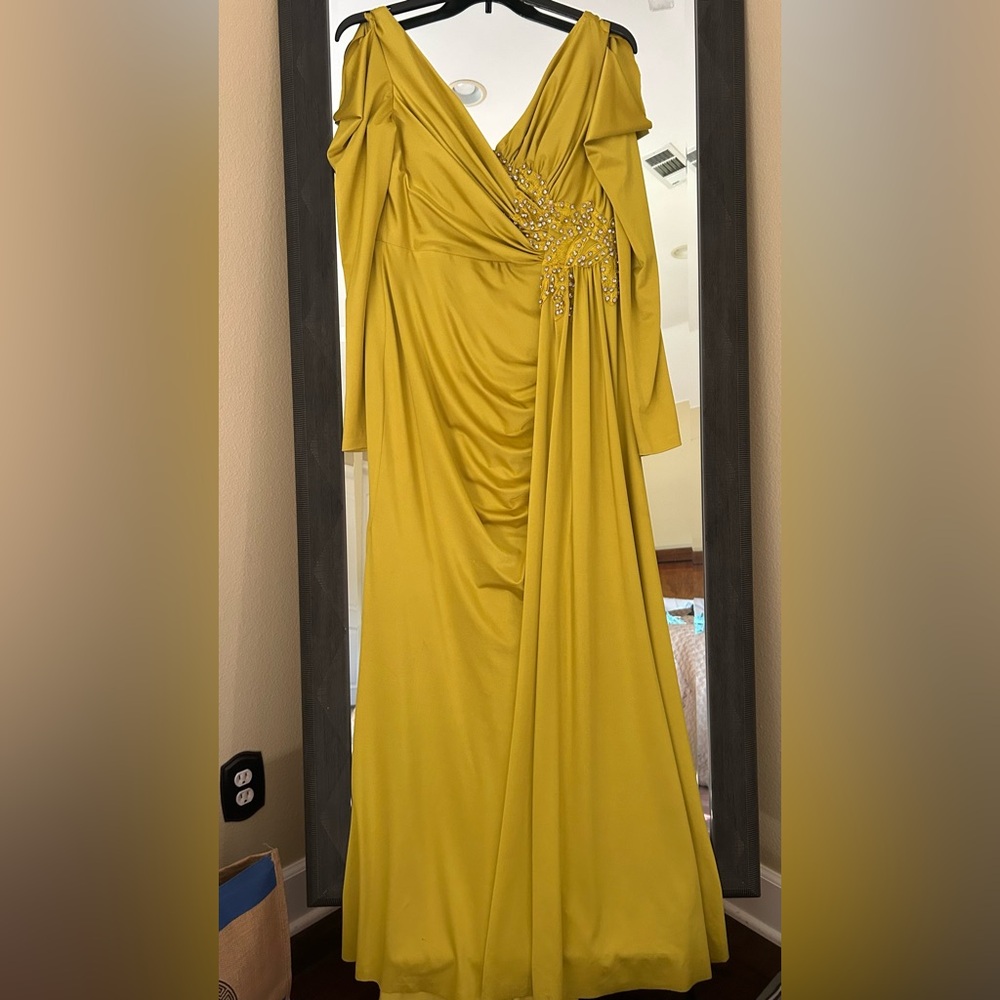 Elegant Yellow Embellished Dress